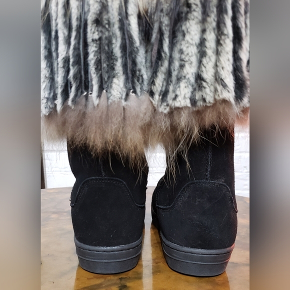 MARTINE ET BONAL | Woman's Suede/ Fur Women’s Boots - Picture 6 of 12